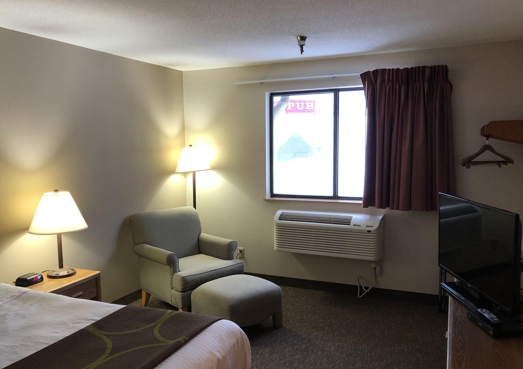 Hotel Super 8 By Wyndham Salmon Arm Zewnętrze zdjęcie