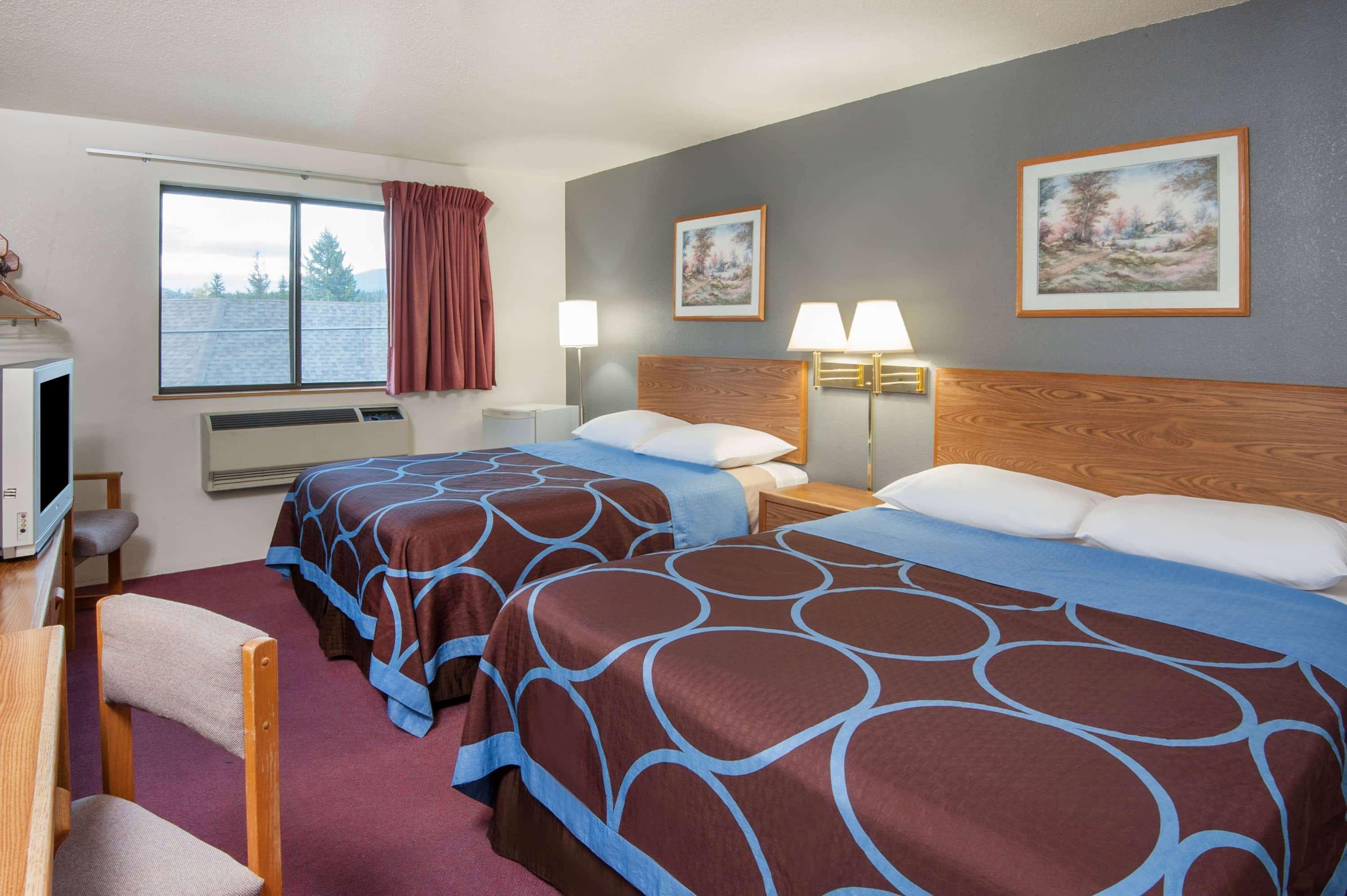 Hotel Super 8 By Wyndham Salmon Arm Zewnętrze zdjęcie