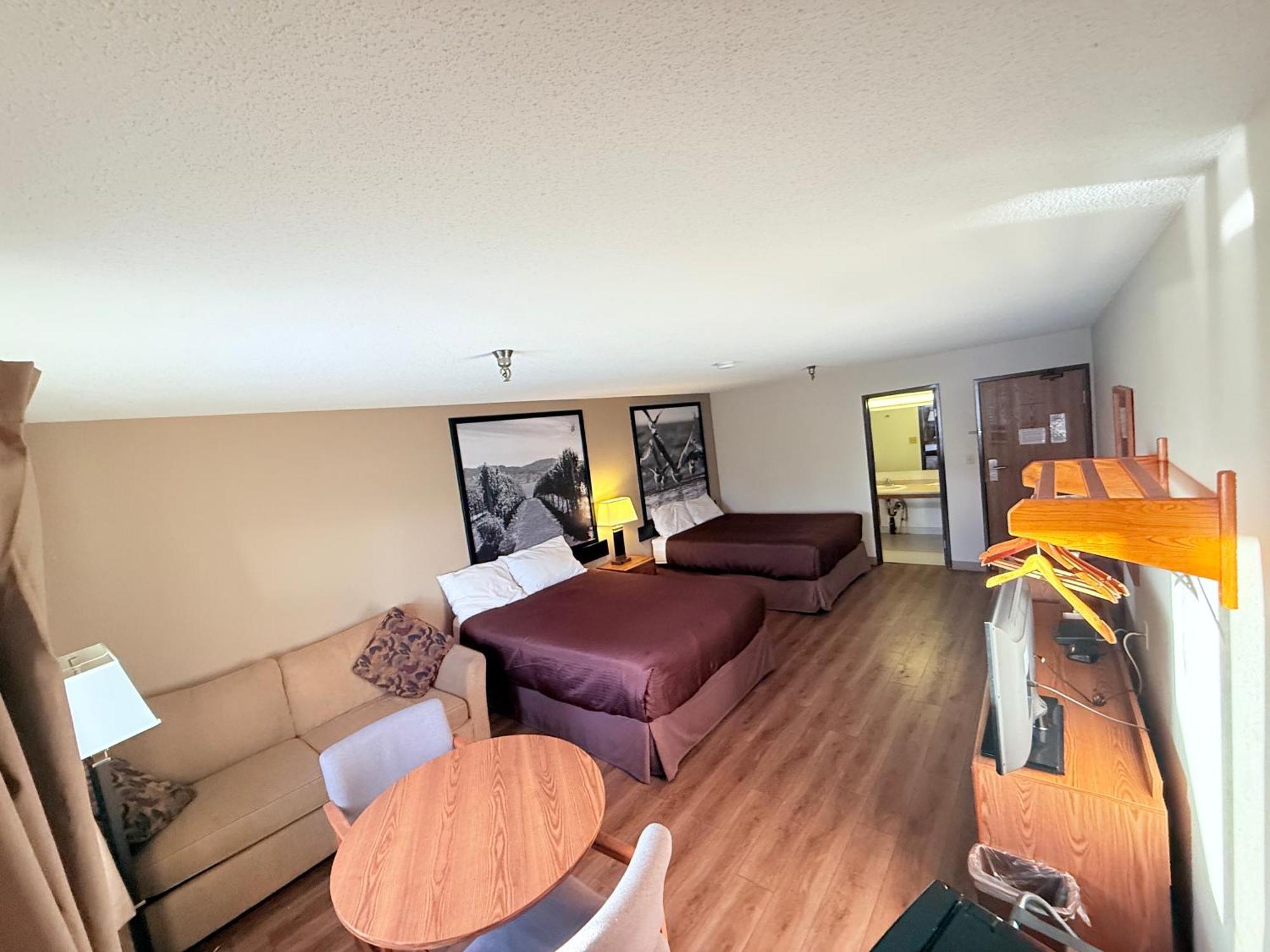 Hotel Super 8 By Wyndham Salmon Arm Zewnętrze zdjęcie